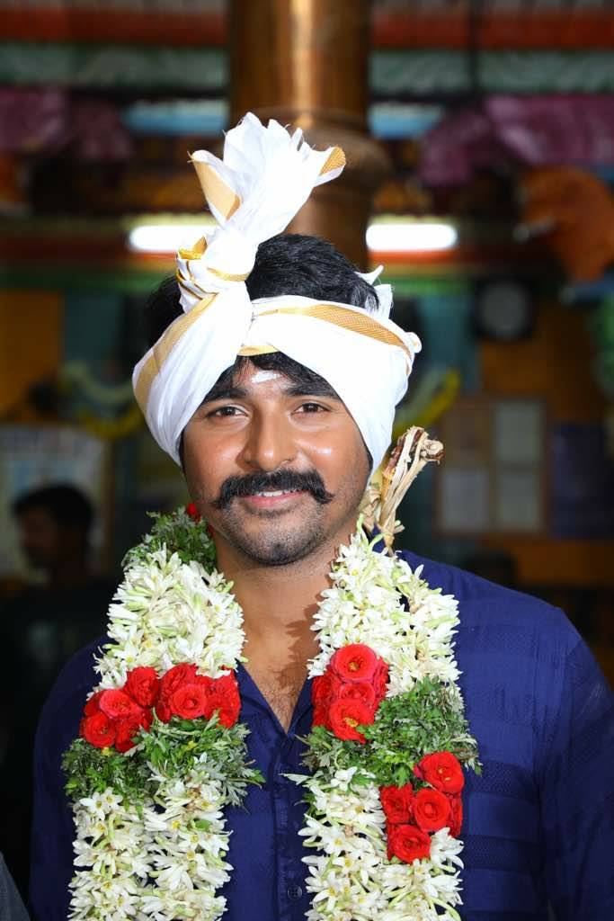 SK_Trends's tweet photo. Let's start celebrating the launch of #SK12 with the hashtag - #PrinceSK12ShootBegins! #SKians💪👍 https://t.co/ZnDuaxU3aF