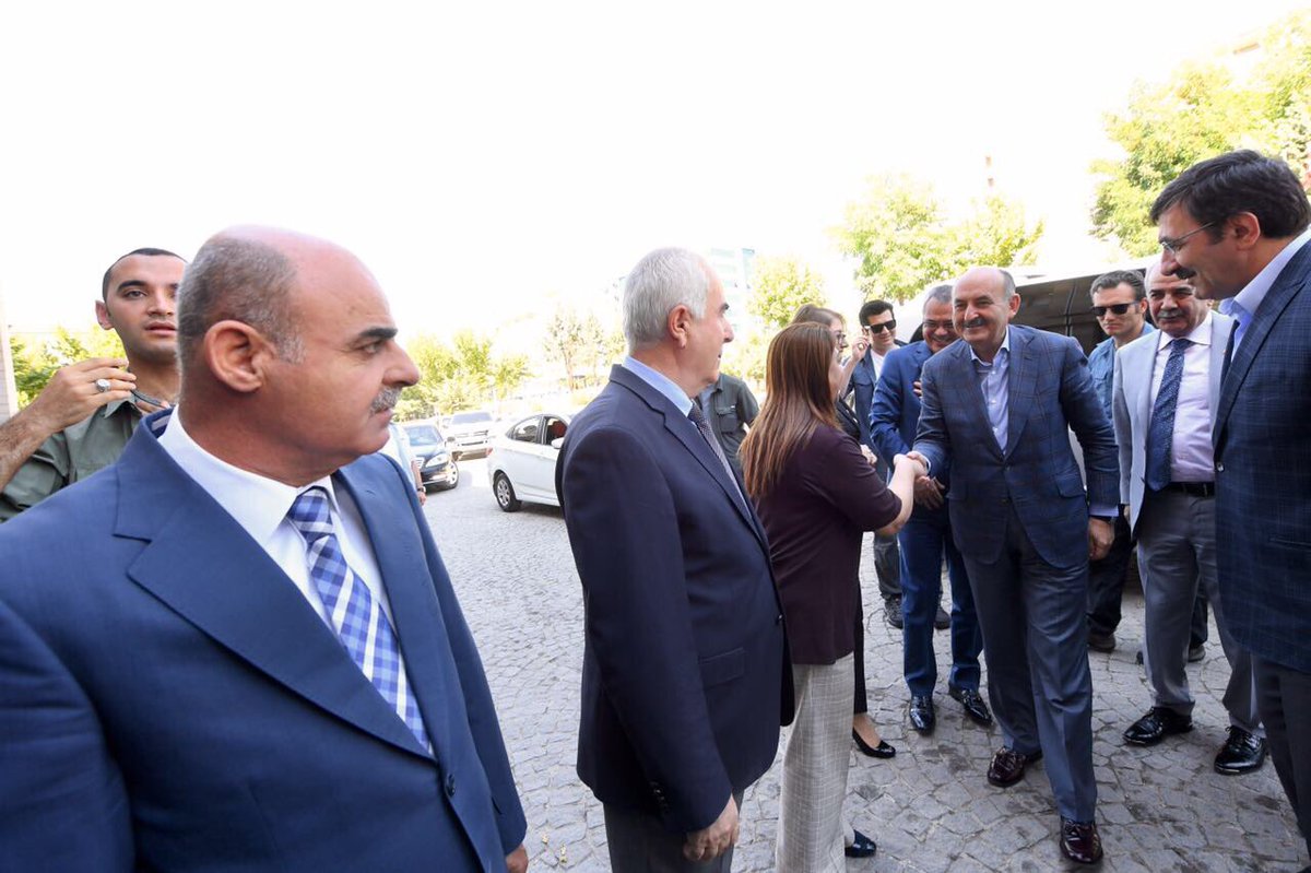 MuezzinogluDR's tweet photo. Batman'da ilk ziyaretimiz Valiliğimize oldu. https://t.co/fcumeWe7ss