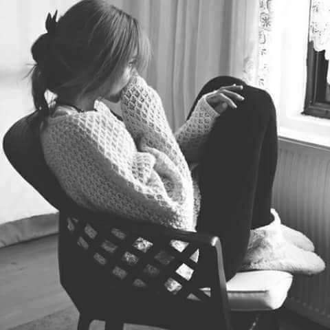 يا ترى
لو عرض النسيان يوماً للبيع...
فما عدد أولئك الذين ...
سيسارعون الى شرائه...