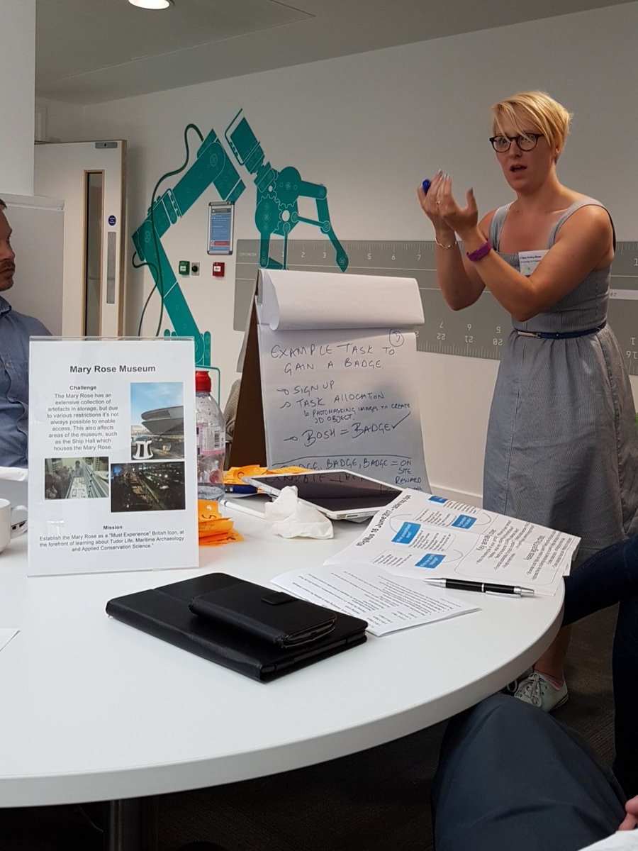 KShuttleworth18's tweet image. Practicing for pitching to the panel. Wish us luck! #Digimus