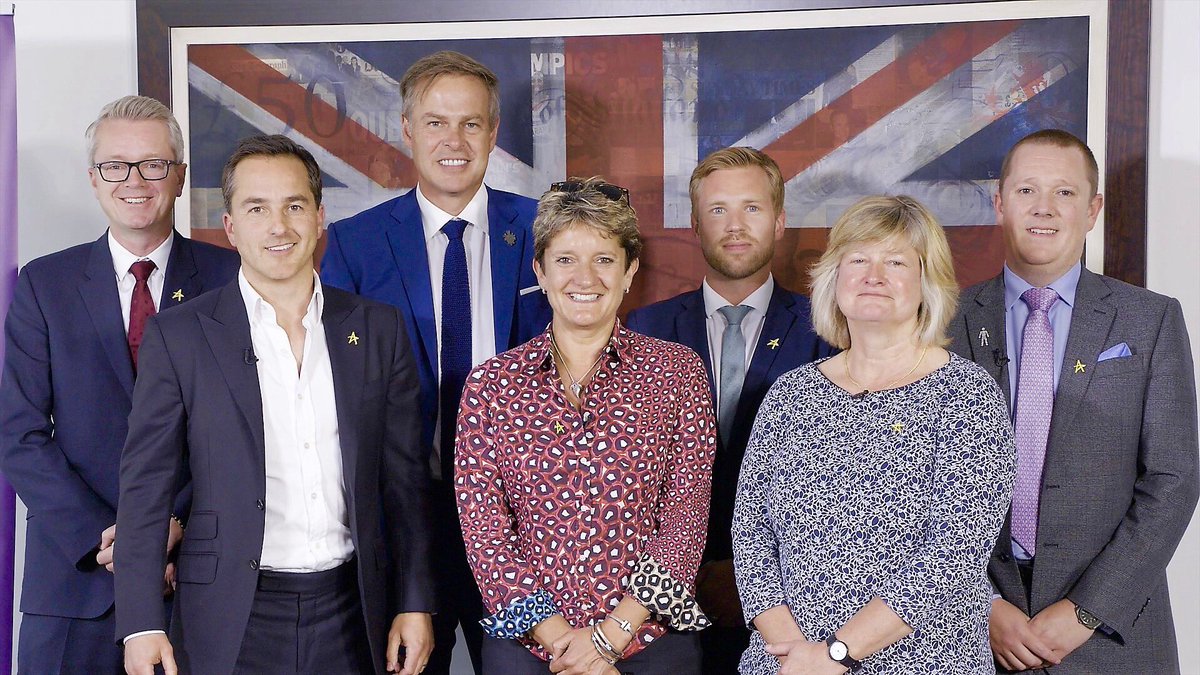 PJEA_org's tweet photo. A huge thanks to our incredible judging panel for National Entrepreneur of the Year @petscorner @softcat @EYnews @jessops @nominettrust 🤘👏🙌💪 https://t.co/Cgtfv6s6zm