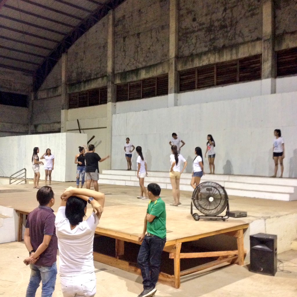 mejamesclifford's tweet image. Rehearsal for the Miss Sugbongcogon 2017. Pageant Director: @Densyo_777 
Choreographer: @lurelucero21 
#DNAProductions