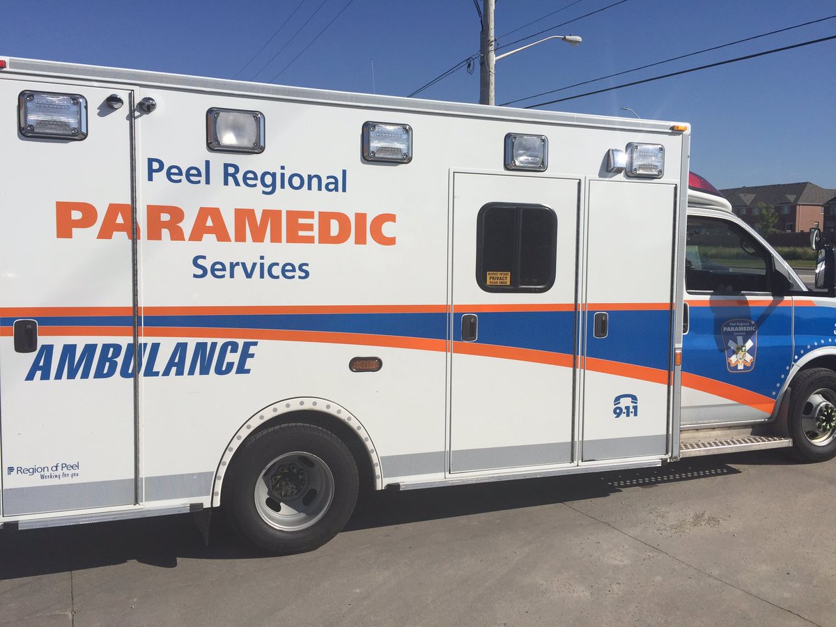 Peel_Paramedics's tweet photo. Good morning! It is & final day of #Project911 "Move to the right & slow down when passing #Emergency Vehicles! #mississauga https://t.co/DHxi10XLXr