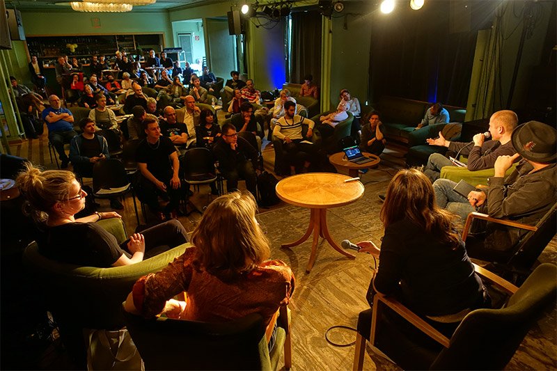 DiEM25Berlin's tweet photo. Überraschenderweise gibt es Alternativen für Europa! Lies über das #DiEM25 Volksbühne Event in Berlin. #END_TINA
https://t.co/gUHPd4JJD2 https://t.co/65BwQXCSQP