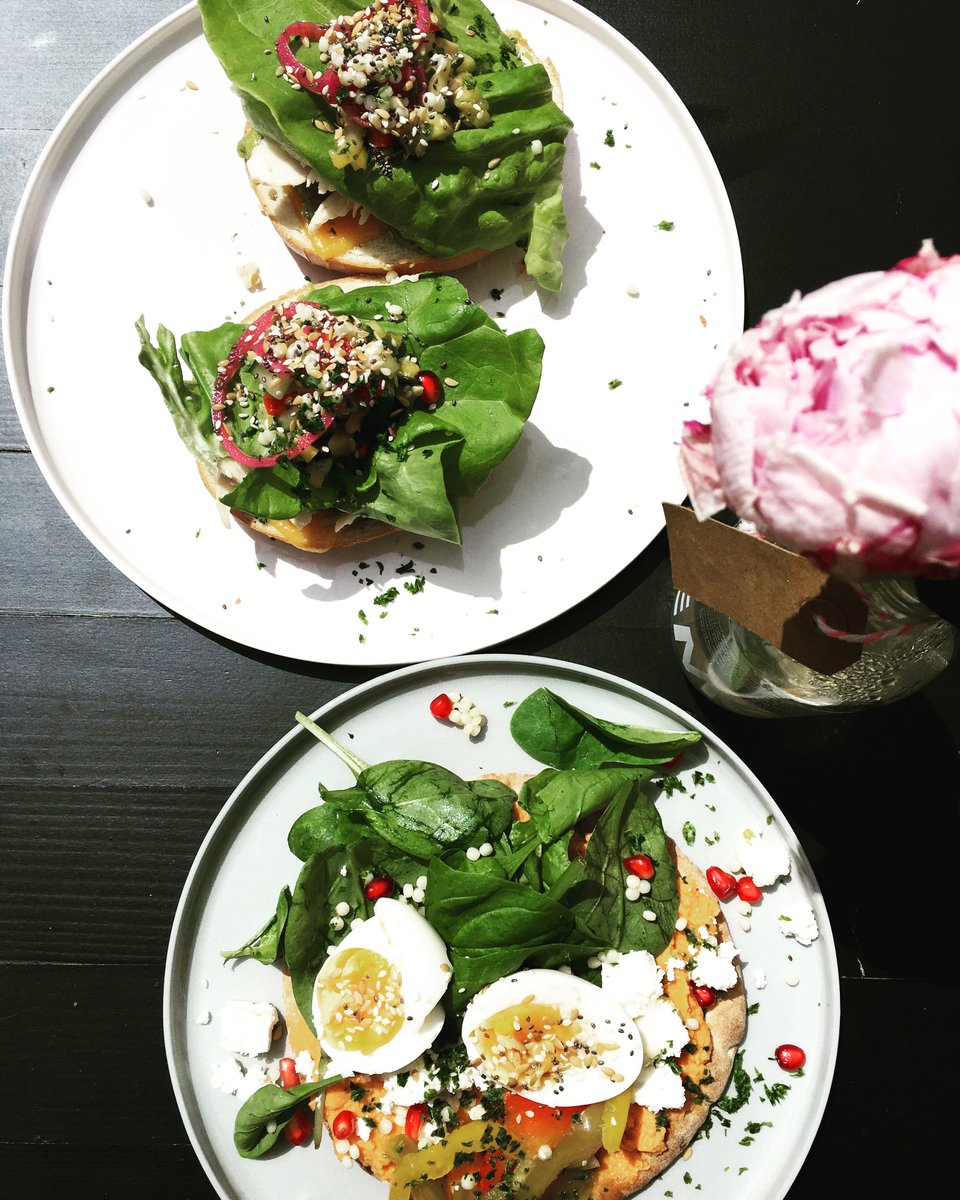 Summer lunch <a href="/soep/">soep</a>&amp;zoet, plates by Fou de Feu #eatyourveggies #tableware