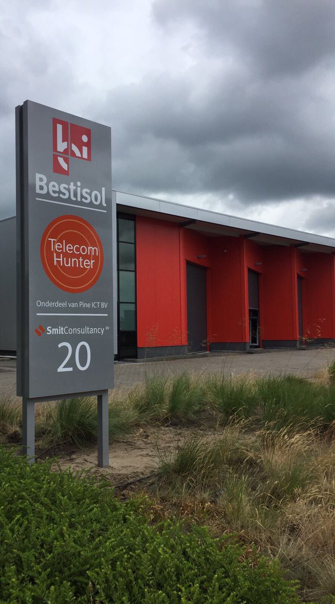 We hebben een stijlvolle locatie banner geplaatst om onze  relatie’s makkelijker te verwelkomen ...#dobusinessinstyle #itsallaboutlocation