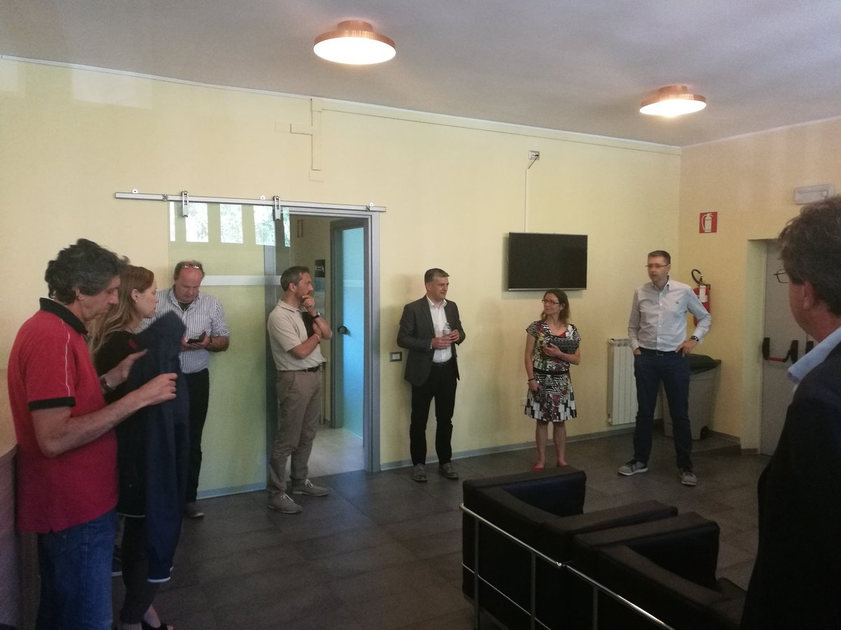 WelfareVda's tweet photo. Assessore @luigibertschy in sopralluogo con membri V Commissione ed Autorità locali presso casa salute mente Brusson https://t.co/WxSURlYEMz