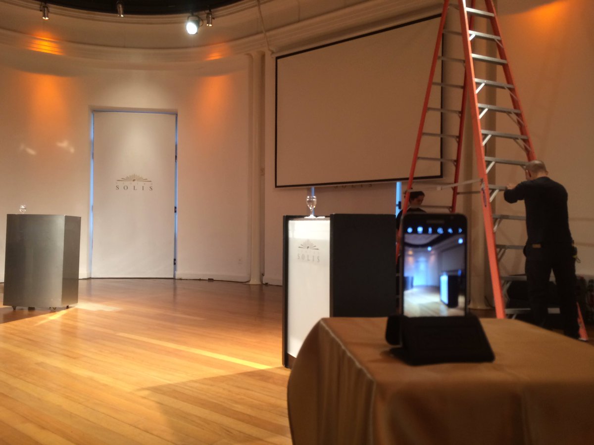 TeatroSolis's tweet photo. En menos de una hora nos encontramos en la Sala Delmira Agustini para presentar los títulos de la próxima #TemporadadeOpera #MasOpera https://t.co/t4PDsiorcK