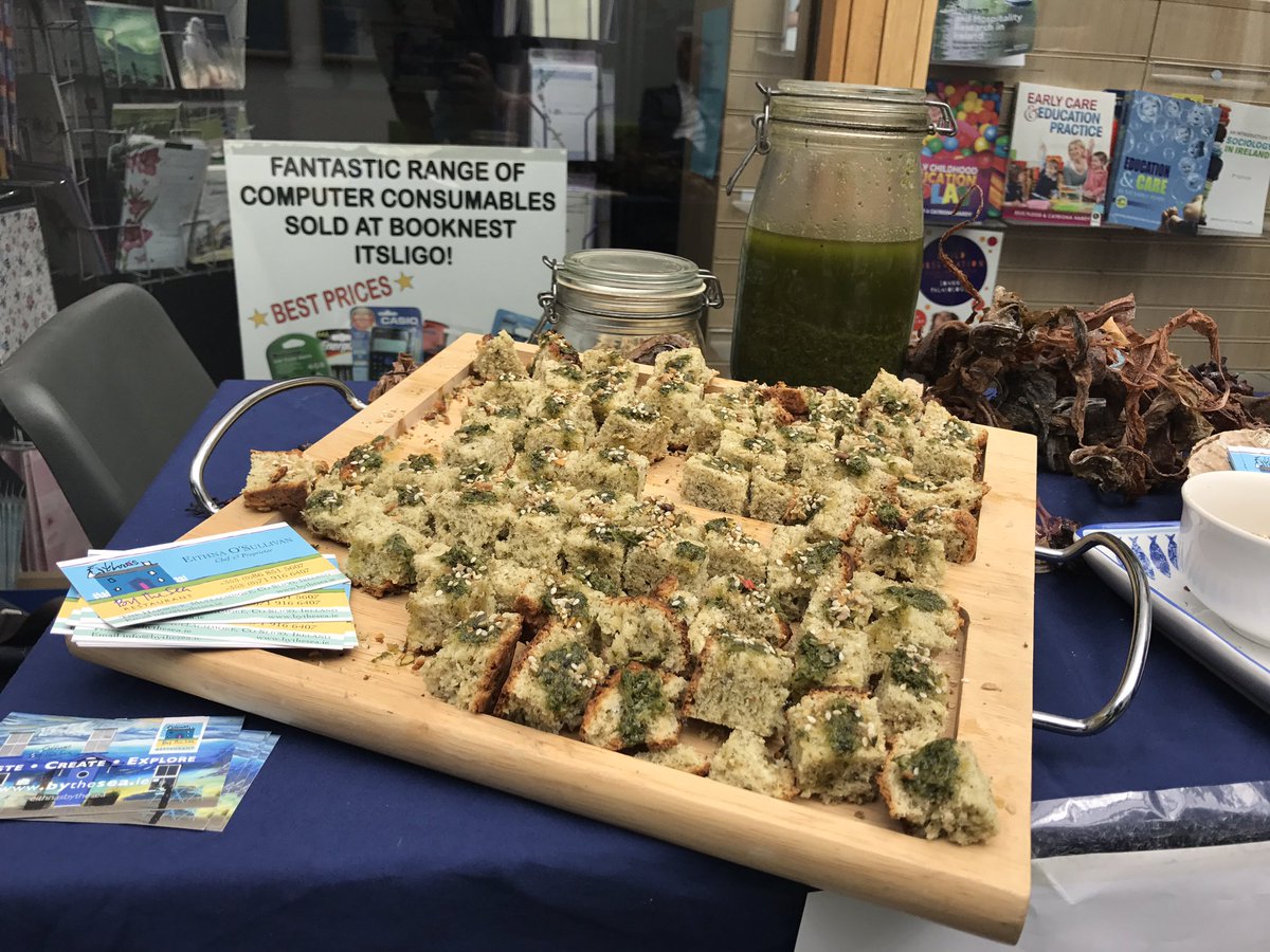 eithnasbythesea's tweet photo. Great appreciation for #SeaweedBread, #Seaweedpesto and #SeaweedDukka at yesterday's #THRIC2017ITS #itsligo https://t.co/t5RP8NGBr5
