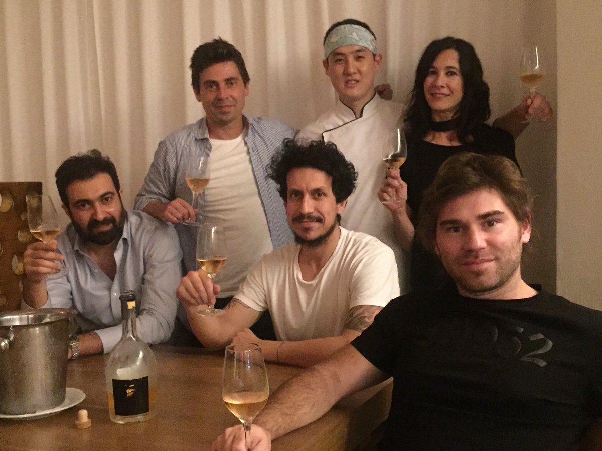 Cena con amigos en <a href="/Bar_Du_Marche/">Bar du Marché</a> Club M Omakase con #AlmanegraOrange 🍣🍊❤️