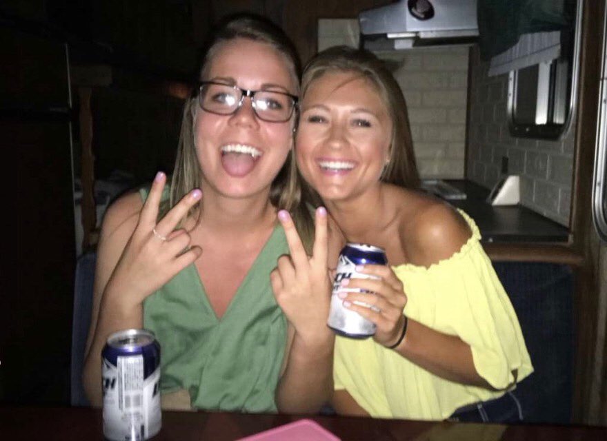 BreanneHalker's tweet photo. Happy Birthday Q!! Wish I could be in Tol with you to celebrate! Hope that you start ✌🏼✌🏼 out right!!!       ❤️youu @quincyymiller https://t.co/0b2Xgr00RQ