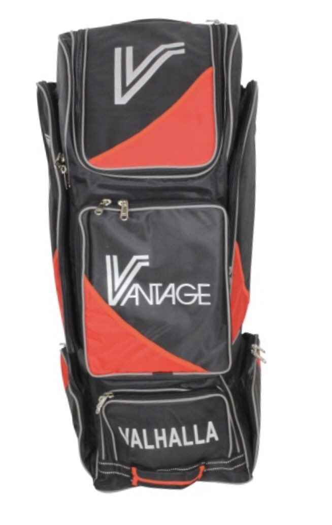 DFCALtd's tweet photo. All the vantage gear can be found on our website or in person. Message for more details https://t.co/fFrE13Qa9w https://t.co/yucFLBf0iE