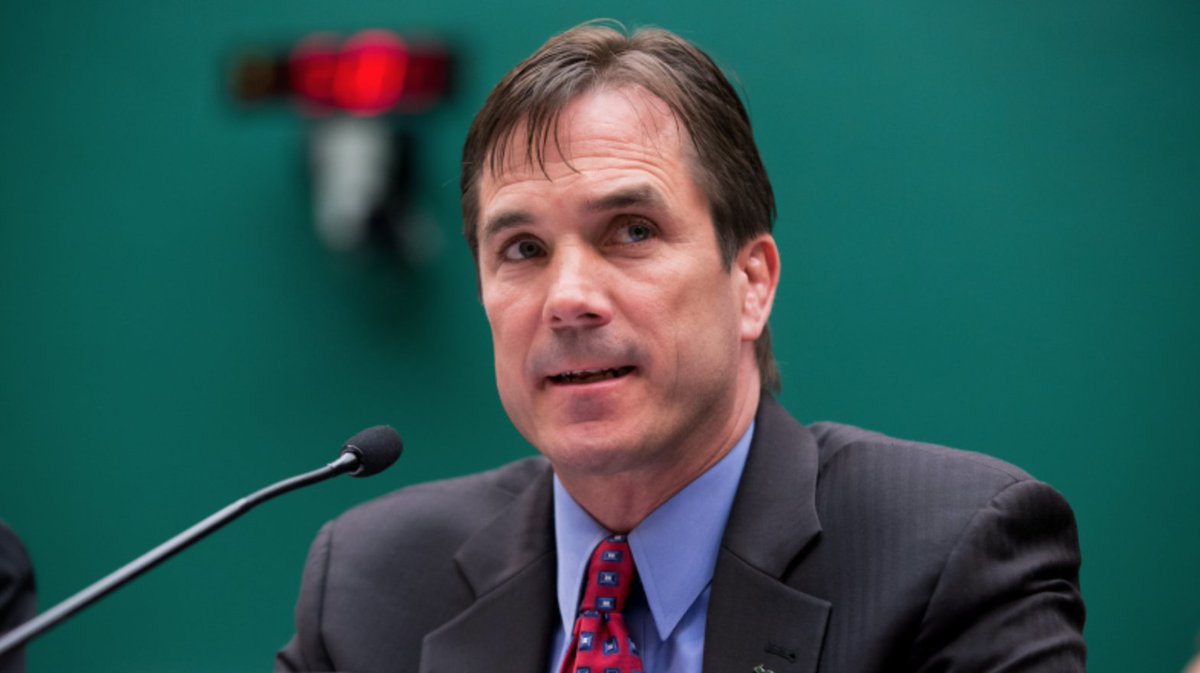 Gizmodo's tweet photo. Michigan health director will keep his job while facing manslaughter charge for role in Flint water crisis (UPDATED) https://t.co/jBUqAsoqvH https://t.co/zIllcRgQzK