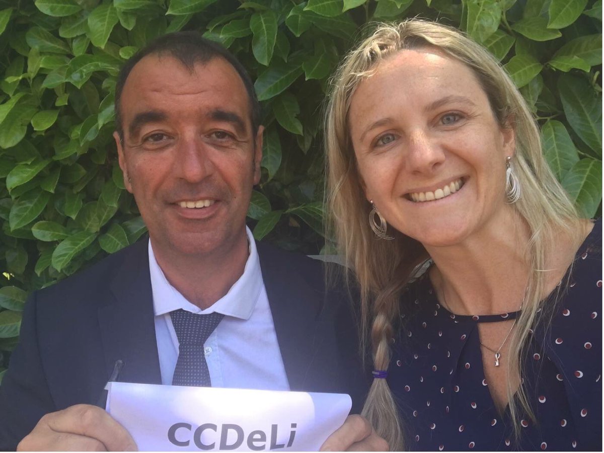 bothorel2017's tweet photo. 👍✅ Dernier jour de campagne rencontre avec représentante régionale des chirurgiens dentistes et recueil des doléances. #Lrem #Circo2205 https://t.co/1VWijAlPv1