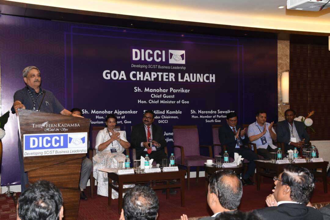 goacm's tweet photo. Chief Minister @manoharparrikar at Goa Chapter Launch of @DICCIorg. https://t.co/WM2IIzY2Fd