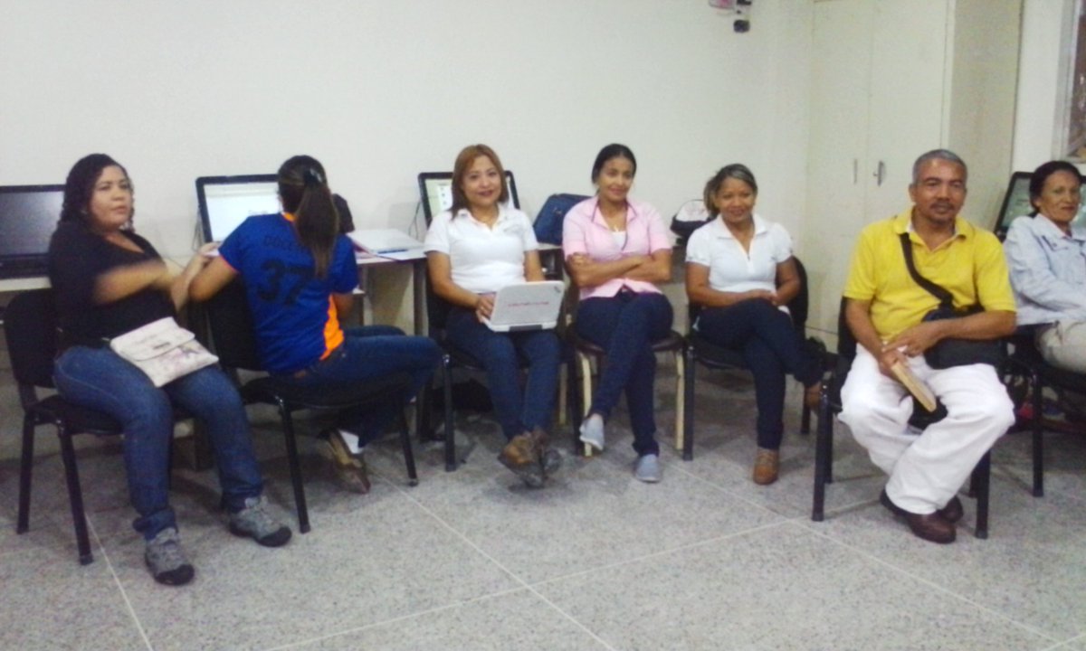 CBITVP's tweet photo. Encuentro Tutores CBIT Portuguesa sobre propuestas educativas en el marco de la constituyente y el rechazo al odio.#TicEducativasPorLaPAZ https://t.co/fvvP6Xbu20