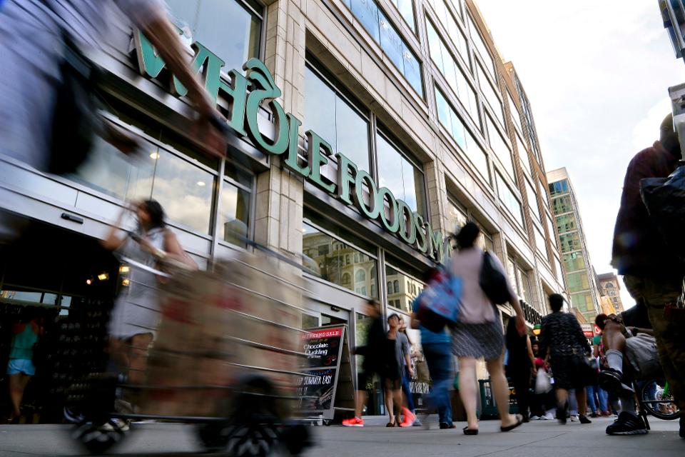 Forbes's tweet image. Jeff Bezos' Amazon buys Whole Foods: will brick and mortar retail ever be the same again? on.forbes.com/60178mqt9