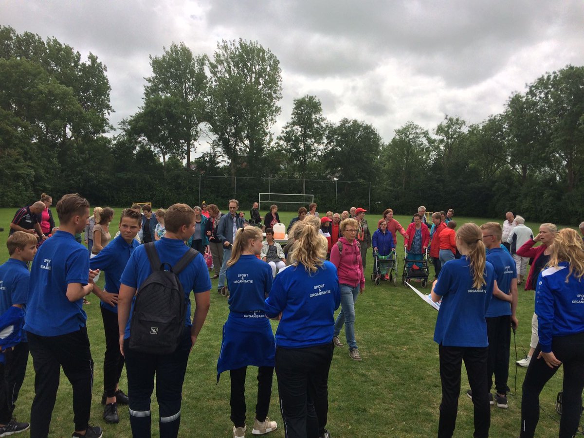 Leerlingen sport en organisatie <a href="/marnecollege/">Marne college</a>  verzorgen een sport&amp;speldag voor bewoners Talant op sportveld te Bolsward! #vergrootjewereld