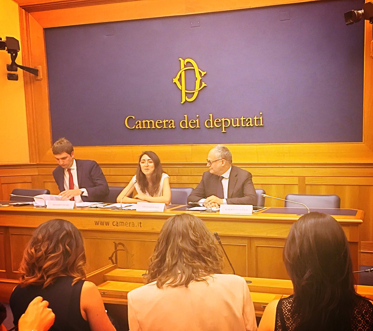 Roma, conferenza stampa di "Per Una Europa Sociale". Puoi seguire la diretta sul canale della Camera dei Deputati: webtv.camera.it/evento/11401