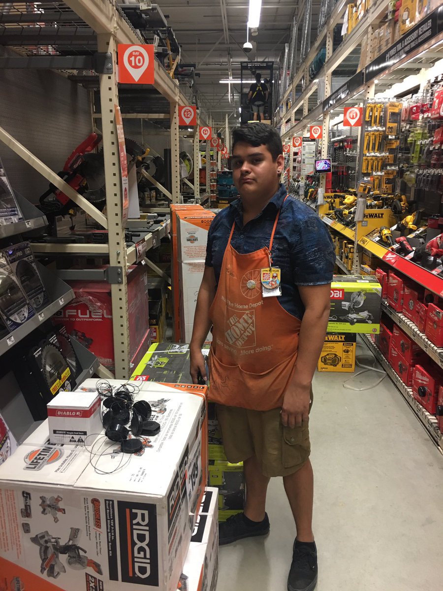 James_HD1843's tweet photo. Proud of my team, even when we're down two members we step up and get the job done. #inventoryteam Killing the overhead organization https://t.co/Q5PUkgSp9I