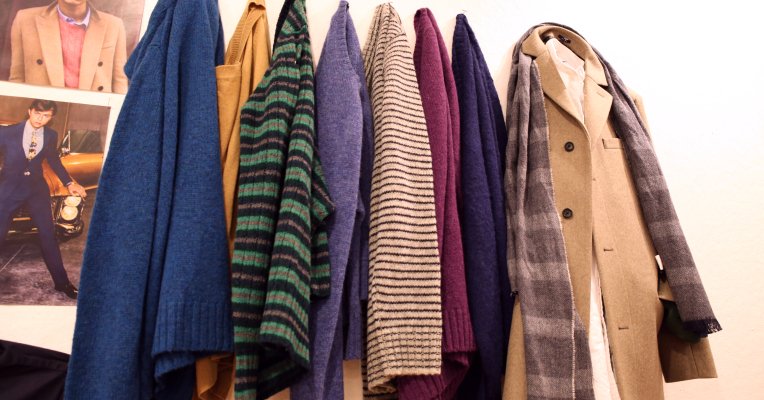 stevekrohn's tweet photo. Walmart to buy Bonobos for $310M as it doubles down on fashion https://t.co/Gv5YxlUa6G https://t.co/5YLi4lgNzn