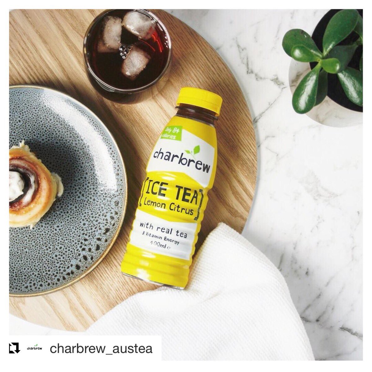 Charbrewtea's tweet photo. #Repost @charbrew_austea
・・・
Fridays are for treating yourself...right??
#fridayvibes #friday #charbrew #madeinnature #ukfitfam #fitfam https://t.co/jSpqRsfUX7