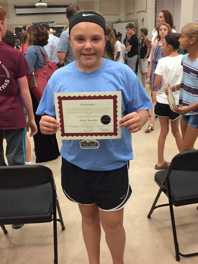 DonnieBusdeker's tweet photo. Congratulations to Anika on receiving the Perseverance award for her class. #perseverance #hardworkpaysoff https://t.co/W25LmL8BIP