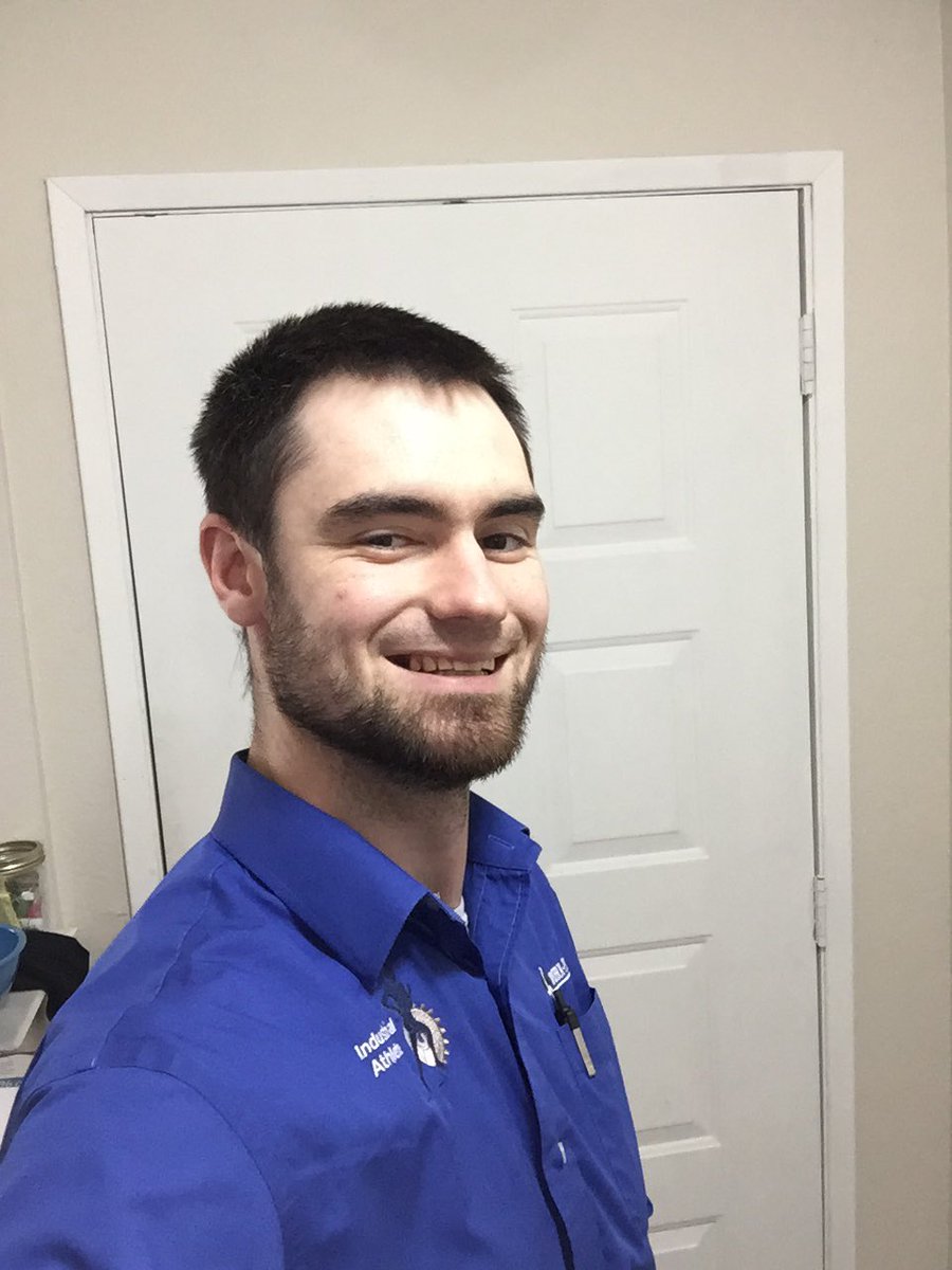 JFreemanAT's tweet photo. #ShowUsYourBlue #wf25 https://t.co/etj7cKe246