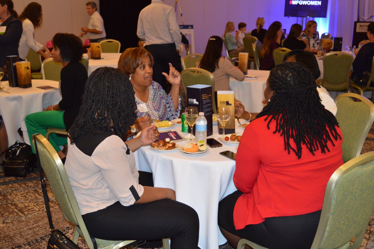 TheMfgInstitute's tweet photo. STEP Forward: Hampton Roads was a huge success! Thank you to @Arconic_Fdn @HIIndustries @SmithfieldFoods for your support for #MFGwomen. https://t.co/X08oZnNwyF