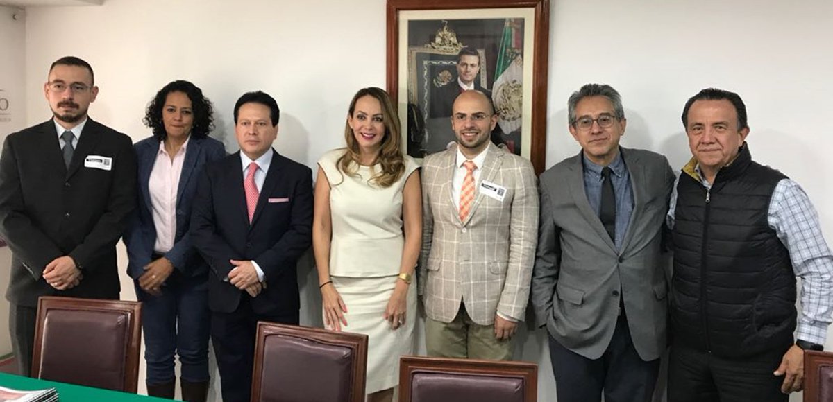 DanielAceves84's tweet photo. Reunión en la Coord. Nacional PROSPERA | #DIT Estrategia de Desarrollo Infantil y Estimulación Temprana #ComponenteSalud https://t.co/O9r0GkqFtL