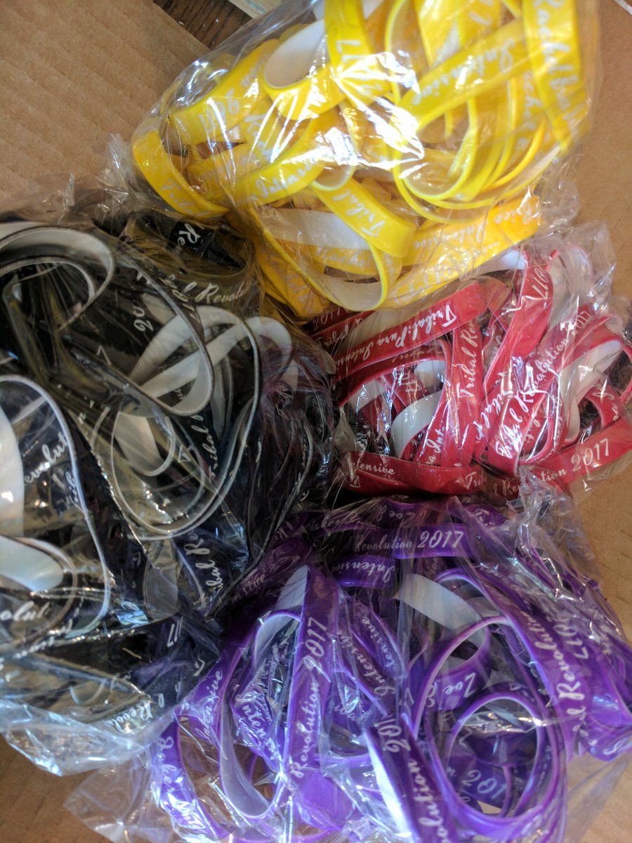 Tribal_Rev's tweet photo. We've got fancy jewelry for everyone! #tribalrev #tribalfusion #bellydance #tribalrevolution #organized https://t.co/REkKb7IWzg