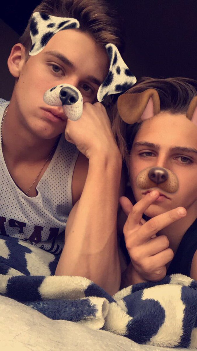 Matthewtrapnell's tweet photo. Happy 18th to my boy P 💙@_paytonlewis_ https://t.co/SgzSMcmcGn