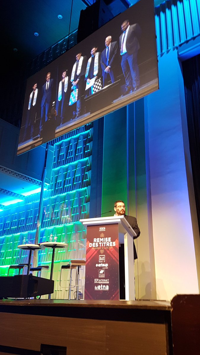 etna_io's tweet photo. Un grand bravoooooo à la promotion #ETNA2016 !!! 👏👏👏 c/ @RLeQuerec @Groupe_IONIS https://t.co/3Lq70O1fal