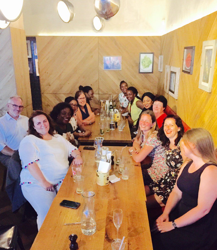 ELFT Teams leads evening out after a hard working week@NHS_ELFT <a href="/HVingNewham/">HealthVisitingNewham</a>