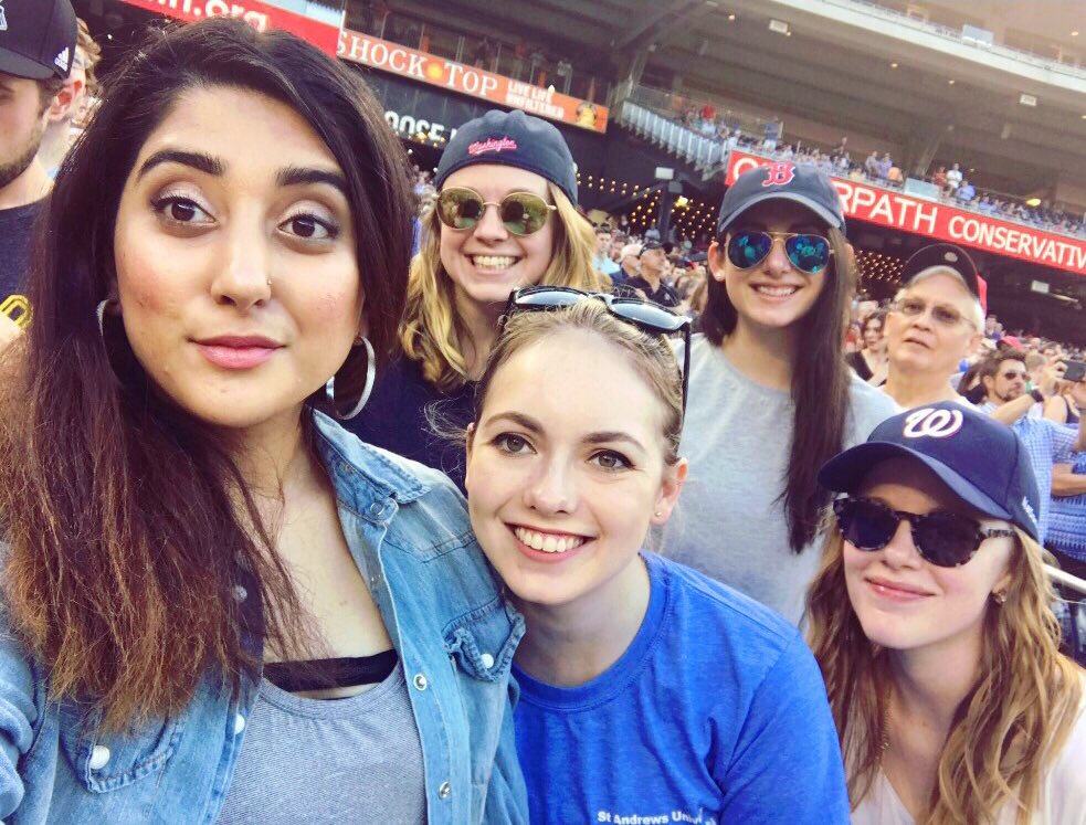 laura_carolyn's tweet photo. democrats won the ball game and that's what counts ⚾️ #CBG2017 https://t.co/AaRtWt3TGY @zrjaved @Emily_Longtin https://t.co/LvbL0V9Loi