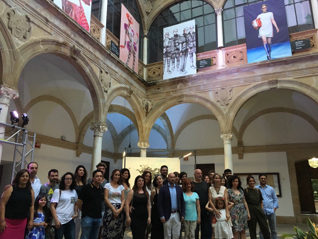 El Palacio Vázquez De Molina #Ubeda se viste de #ModAdnJaen <a href="/Turismodeubeda/">Turismo de Úbeda</a>