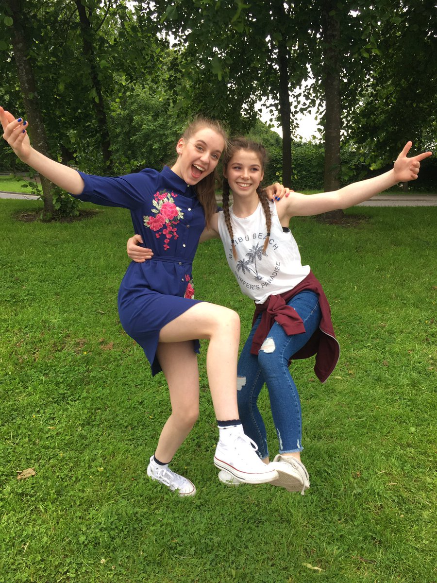 WallaceHS_dance's tweet photo. We can even make 'waiting on a bus' fun. Great day out @CDC_Schools. Thanks to everyone for such a great day. https://t.co/kLZ4uKmNVY