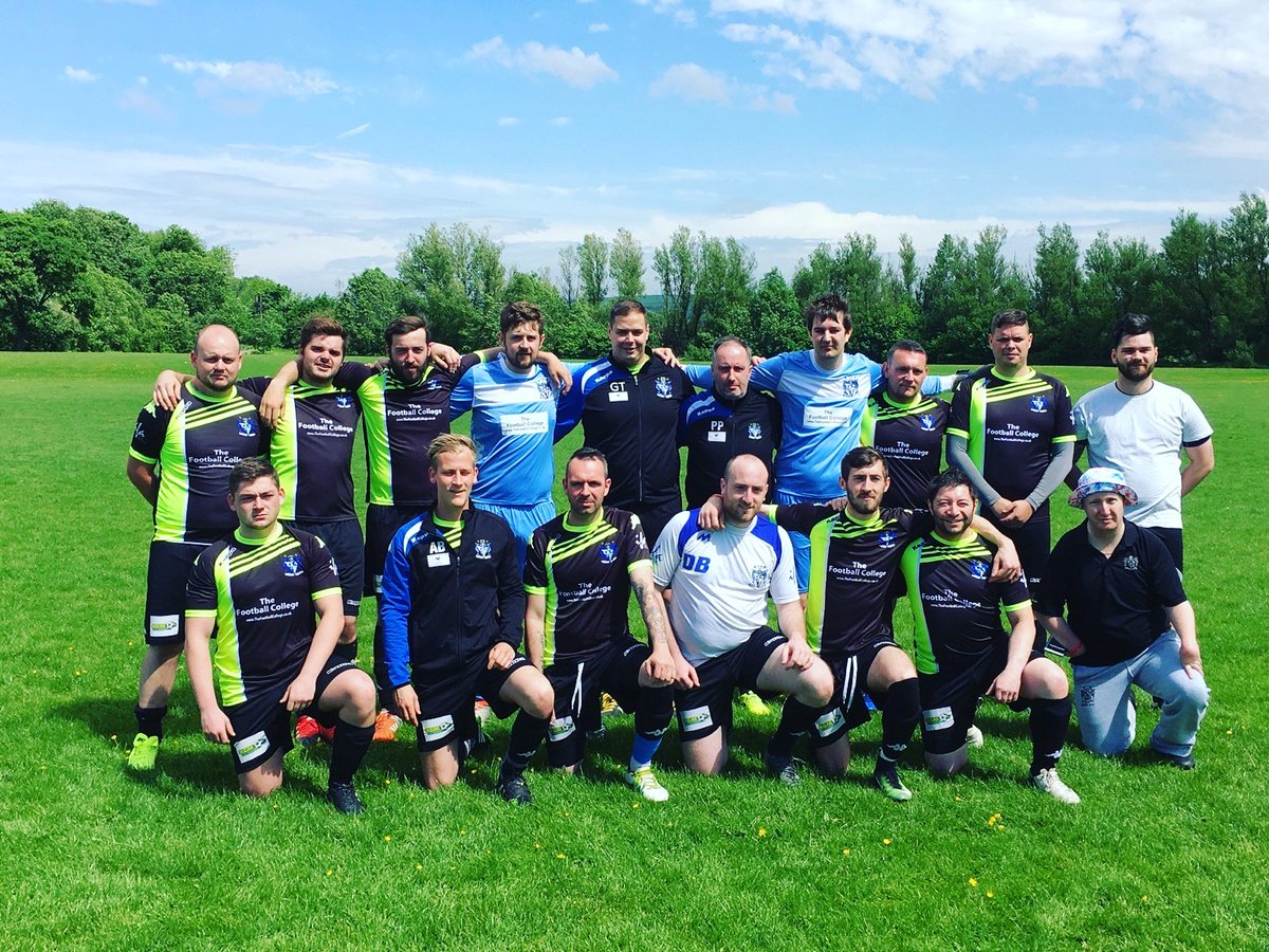 BuryFCfans's tweet photo. Well thats our new kit ordered! 
Thanks to our sponsors:
@CCLLeasing 
@TFC_PressOffice 
@RCMSportsAdvert 
@maccasports 
Hot Tomato
⚽⚽⚽ https://t.co/UDiLdMKWpJ