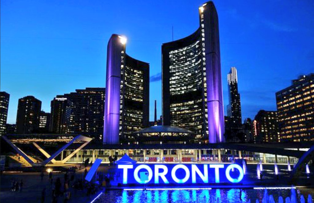 ahmadiyyacanada's tweet photo. Toronto City Hall will be host to a special #Ramadan program tonight as part of the #FastWithMuslims campaign.
Join us for the Iftaar meal! https://t.co/NlCv4H4zfk