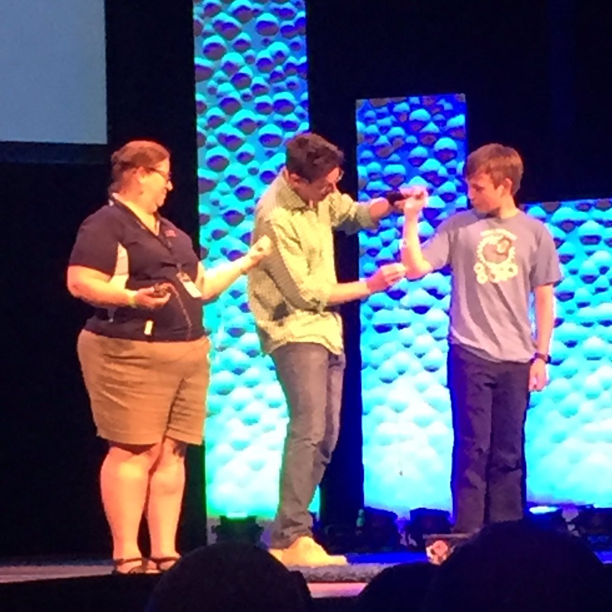 Anjanette tweet media