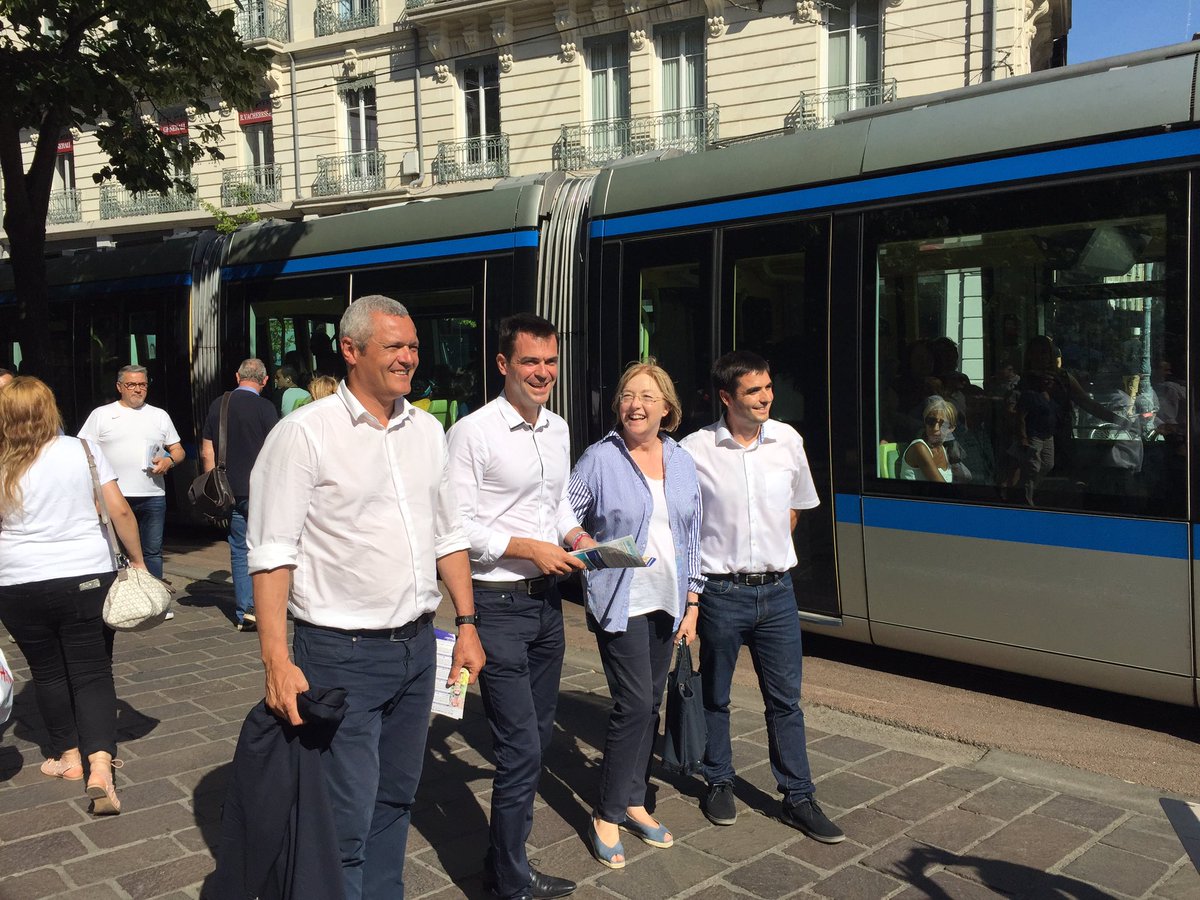 Les candidats #LREM de la métropole grenobloise sont en centre-ville. Rejoignez-nous !