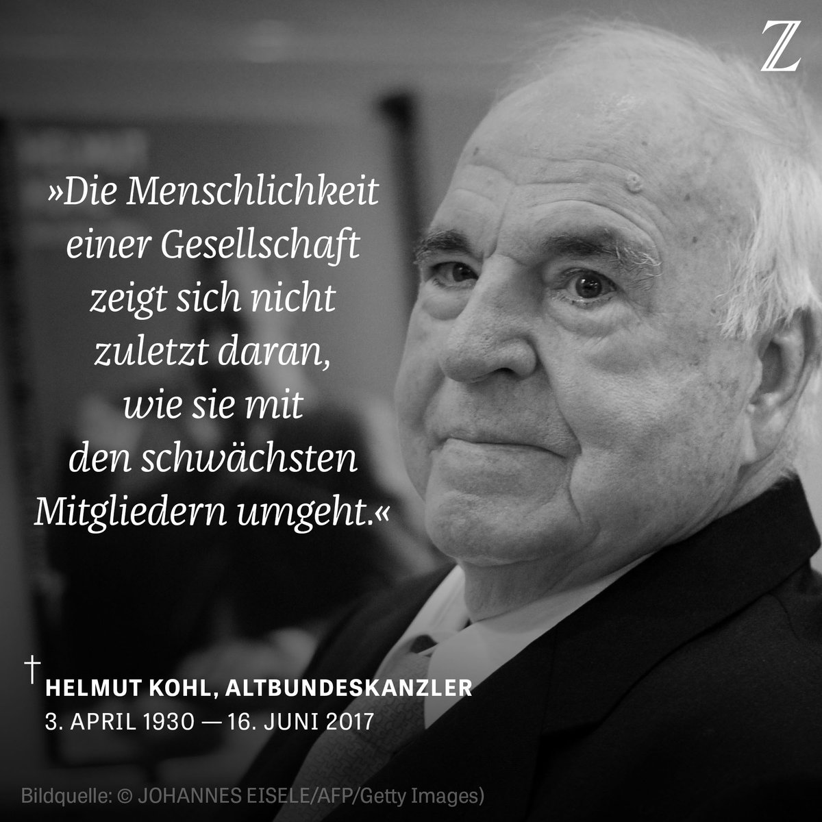 zeitonline's tweet photo. Der ehemalige Bundeskanzler Helmut Kohl ist im Alter von 87 Jahren gestorben: https://t.co/NOi0uFl0wC https://t.co/nNlmcNXdoA