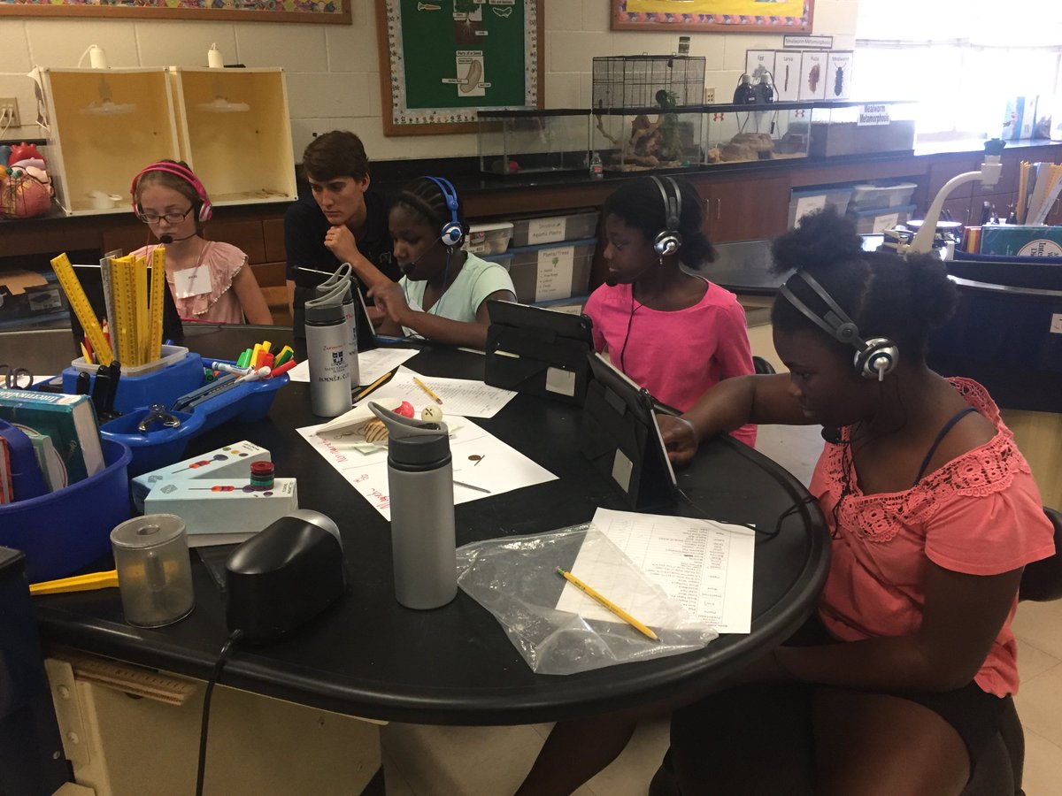 ProStudentsUSA's tweet photo. STEM this week included a study of magnets and creating our own videos to explain it of course! #nosummerslidehere https://t.co/5F9PsABXjC