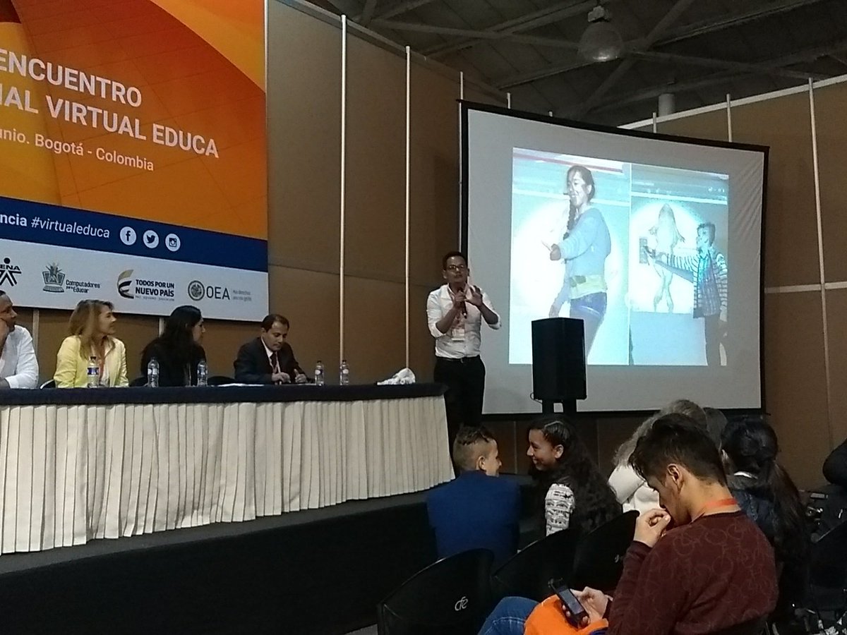 docamposz's tweet photo. "@aulasamigas era lo que necesitaba para mantener intacta la motivación de mis estudiantes, para sonar, crear, trascender" #tomi7 https://t.co/kWUkYDZn2x