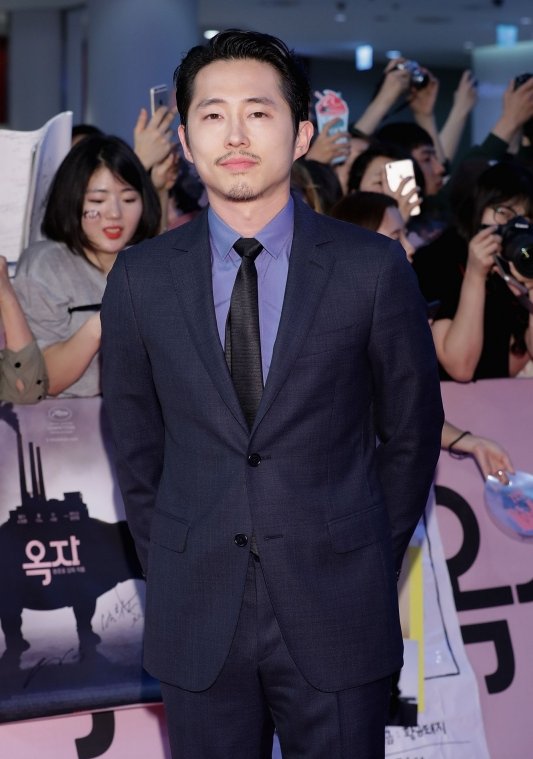 NEW - Steven Yeun on the red carpet at the OKJA premiere in Korea.
June 13 2017.
