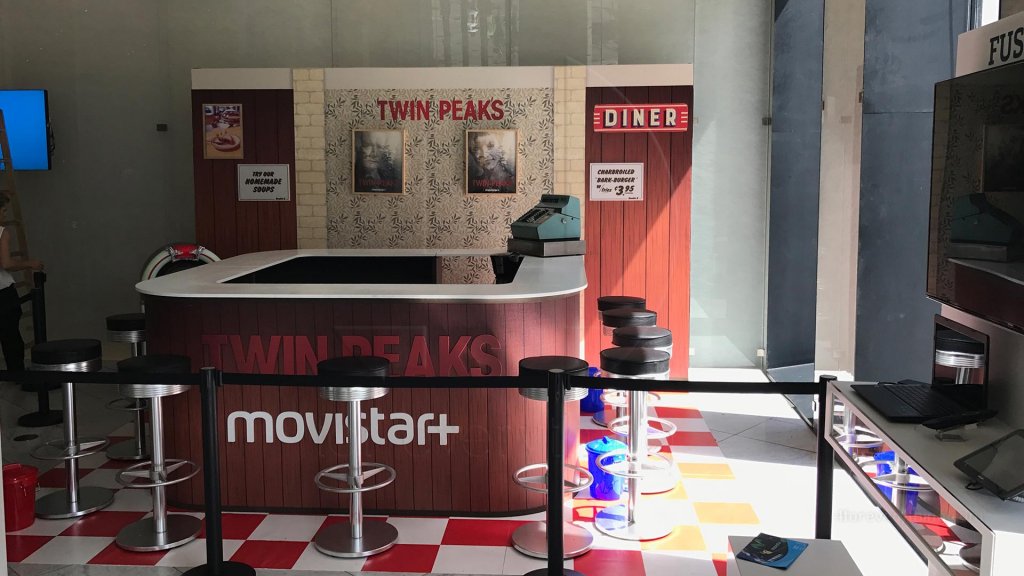 4foreverything tweet media