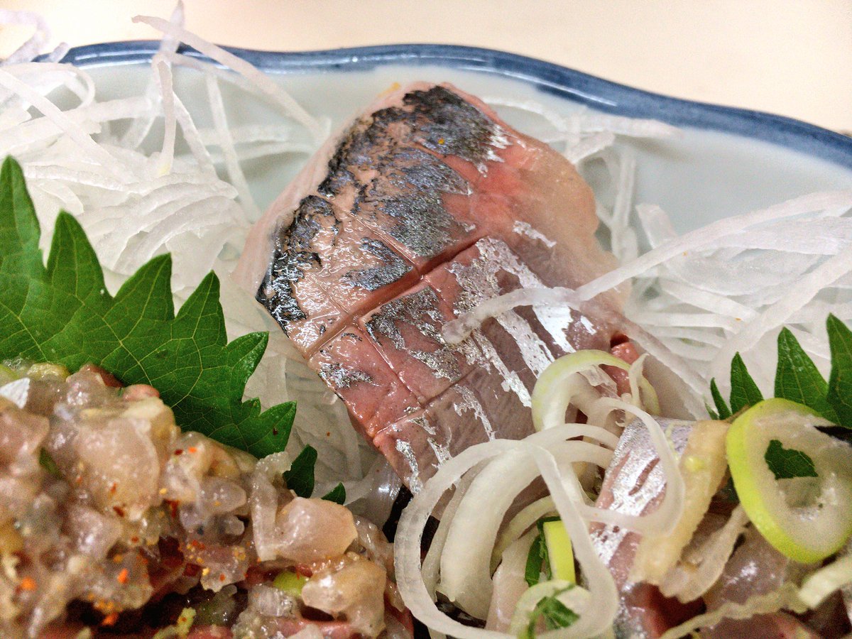 孤独のグルメ情報 非公式アカウント در توییتر 地魚アジ三昧定食 1 300円 はアジの刺身 たたき なめろう それぞれのボリュームが凄い 特になめろうは楽に一人前あって お代わり無料のご飯がモリモリ進んじゃいます 旨味爆発の刺身 七味醤油をオススメされる 孤独のグルメ情報 非公式アカウント در توییتر 地魚アジ三昧定食 1 300円 はアジの刺身 たたき なめろう それぞれのボリュームが凄い 特になめろうは楽に一人前あって お代わり無料のご飯がモリモリ進んじゃいます 旨味爆発の刺身 七味醤油をオススメされる