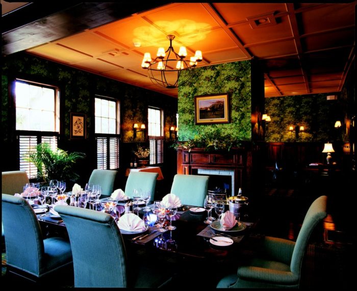 JESRestaurantEq's tweet photo. 9 Wildly #FamousRestaurants In #SouthCarolina That Are Totally Worth The Hullabaloo > https://t.co/JzcptQ5R0p #sc #discoversc #famous #food https://t.co/kCEXN5GNfd