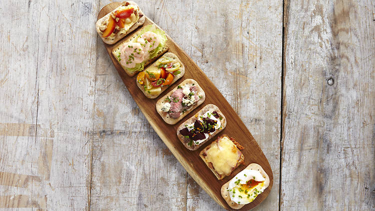 Cracking news! A Jacob’s Crackers restaurant is coming to London. timeout.com/london/blog/cr…