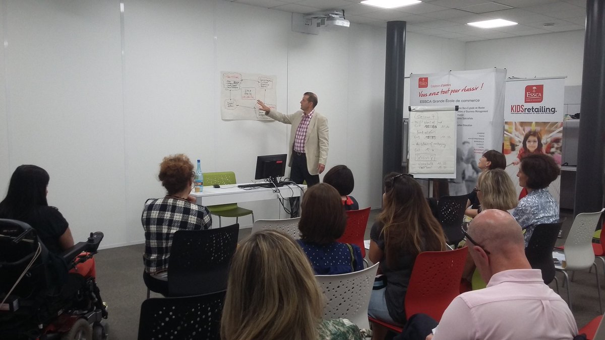ProfNeilTowers's tweet photo. A very successful #kidsretail2017 with a Plenary future avenues for research session @ProfNeilTowers and Special IJRDM Issue @EmeraldGlobal https://t.co/bXp7c3IfuP